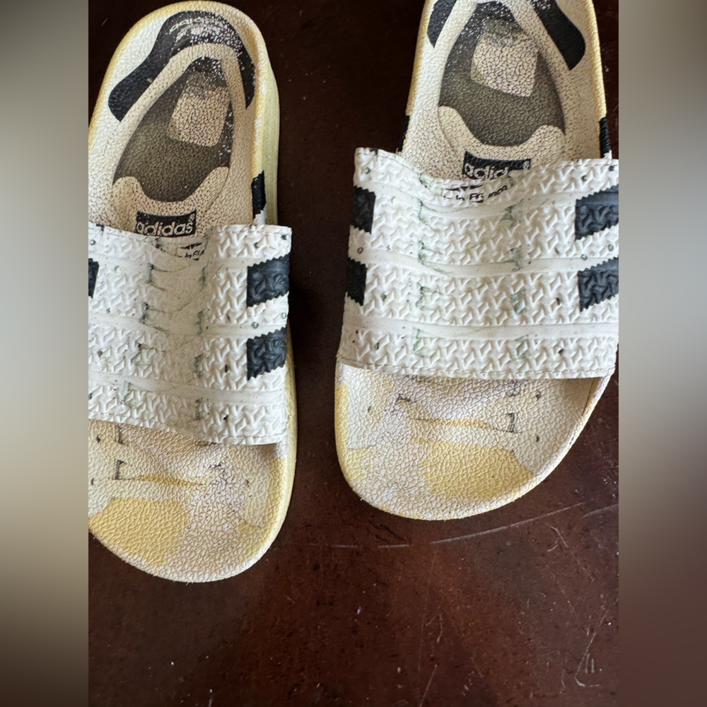 Adidas slides - Picture 5 of 6